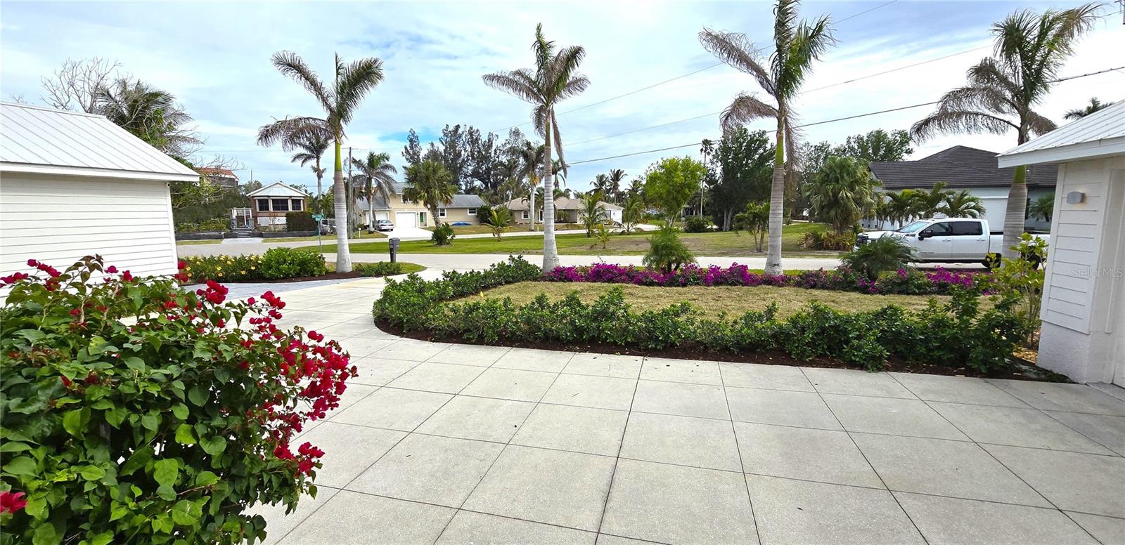 Image 46 of 73 For 311 Bayridge Place