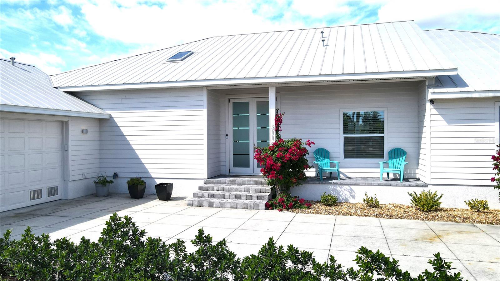 Image 60 of 73 For 311 Bayridge Place