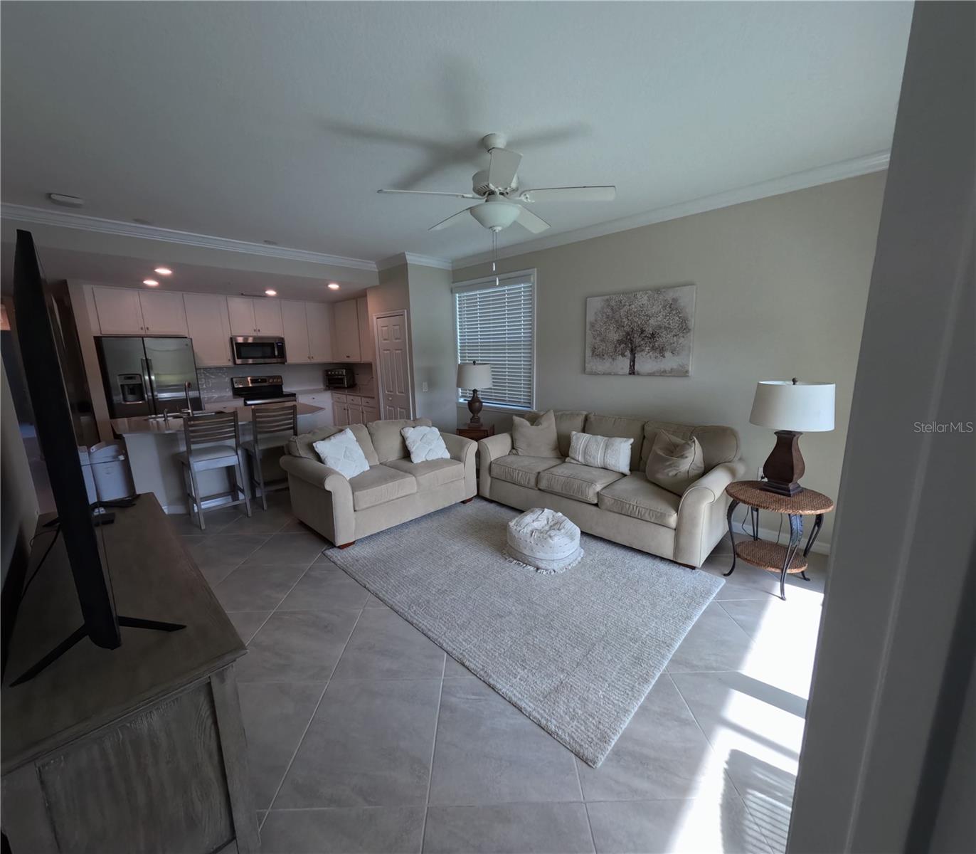 Image 4 of 23 For 17626 Gawthrop Drive 201