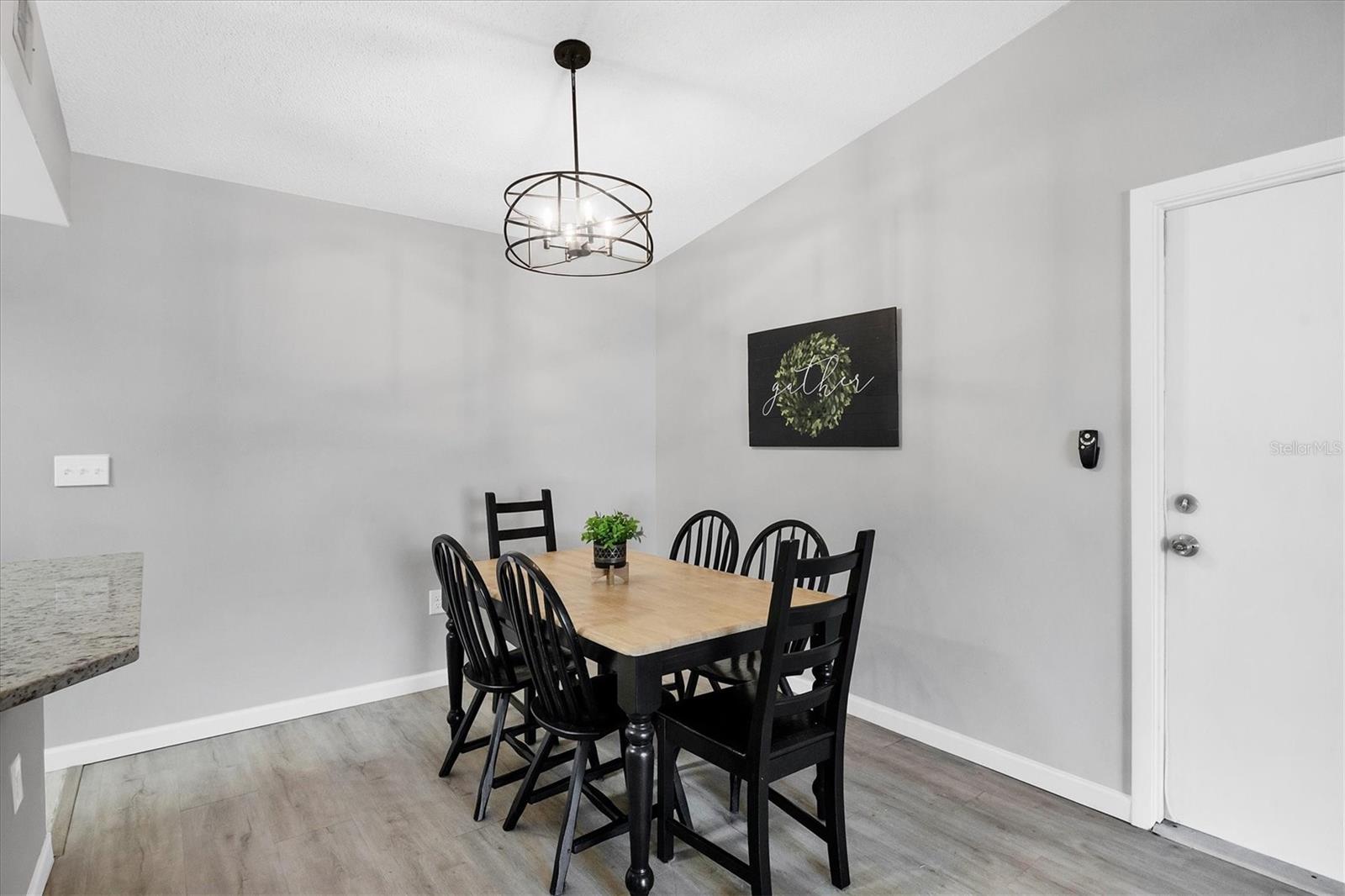 Image 7 of 30 For 4148 Center Pointe Circle 60a