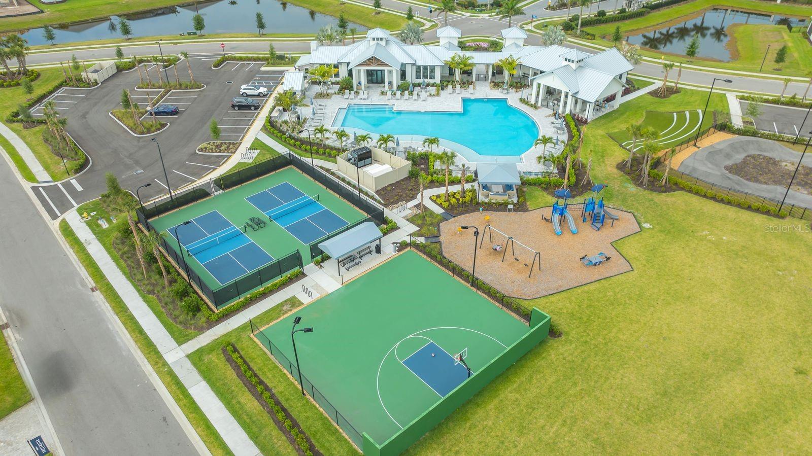 Image 70 of 75 For 17543 Savory Mist Circle