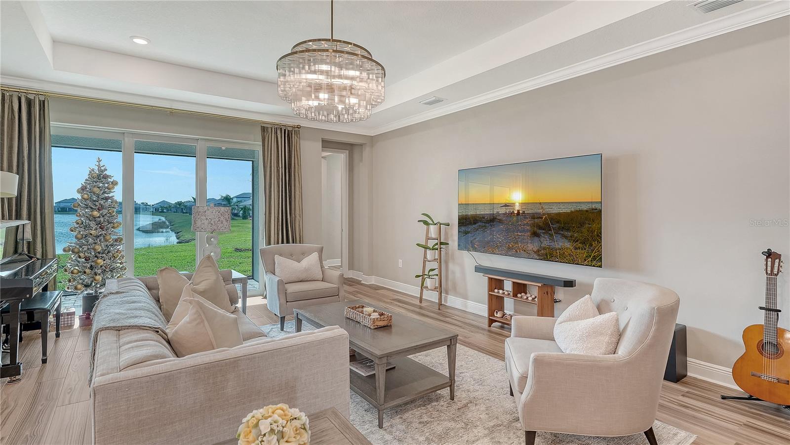 Image 8 of 75 For 17543 Savory Mist Circle