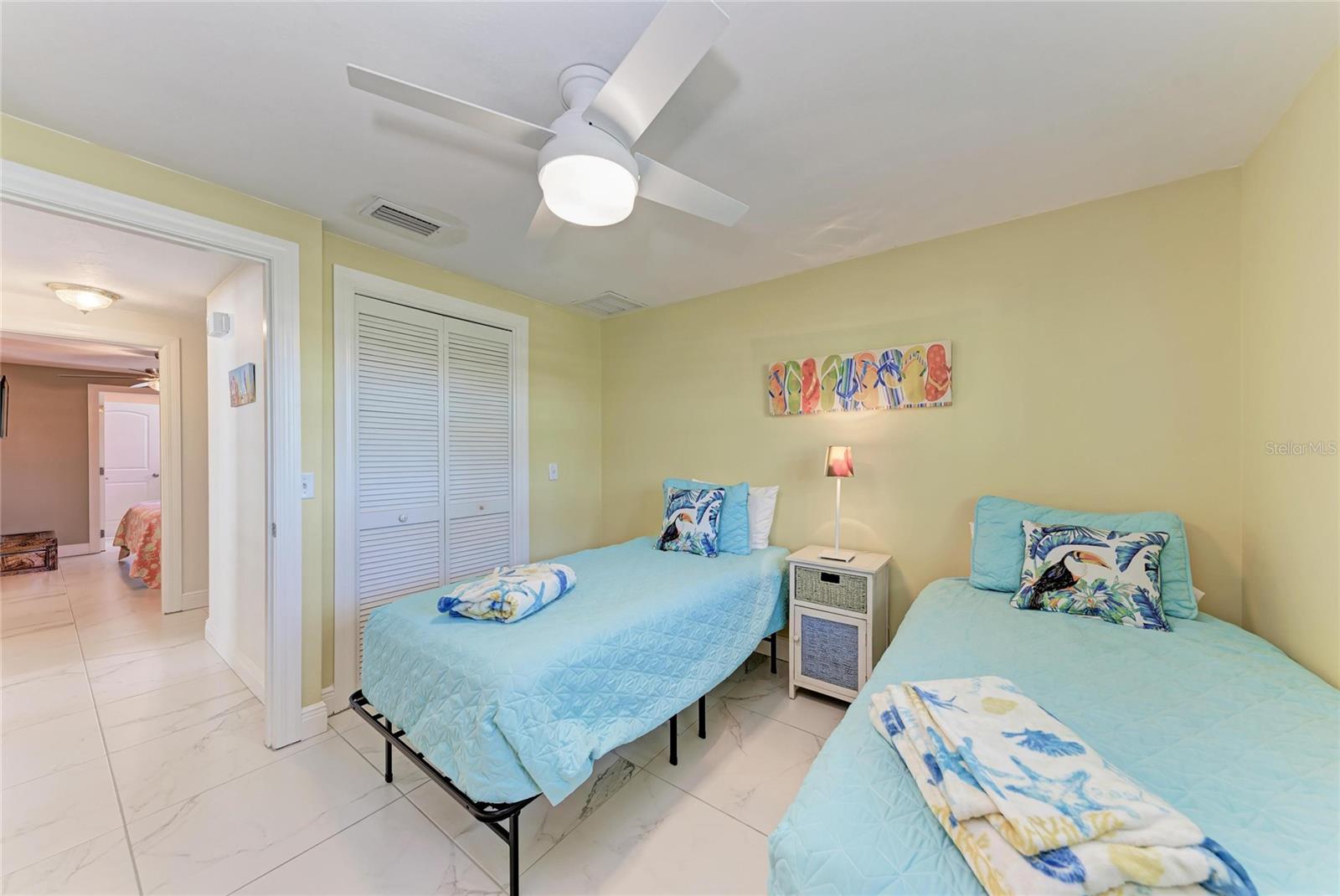 Image 39 of 68 For 608 Hampshire Lane