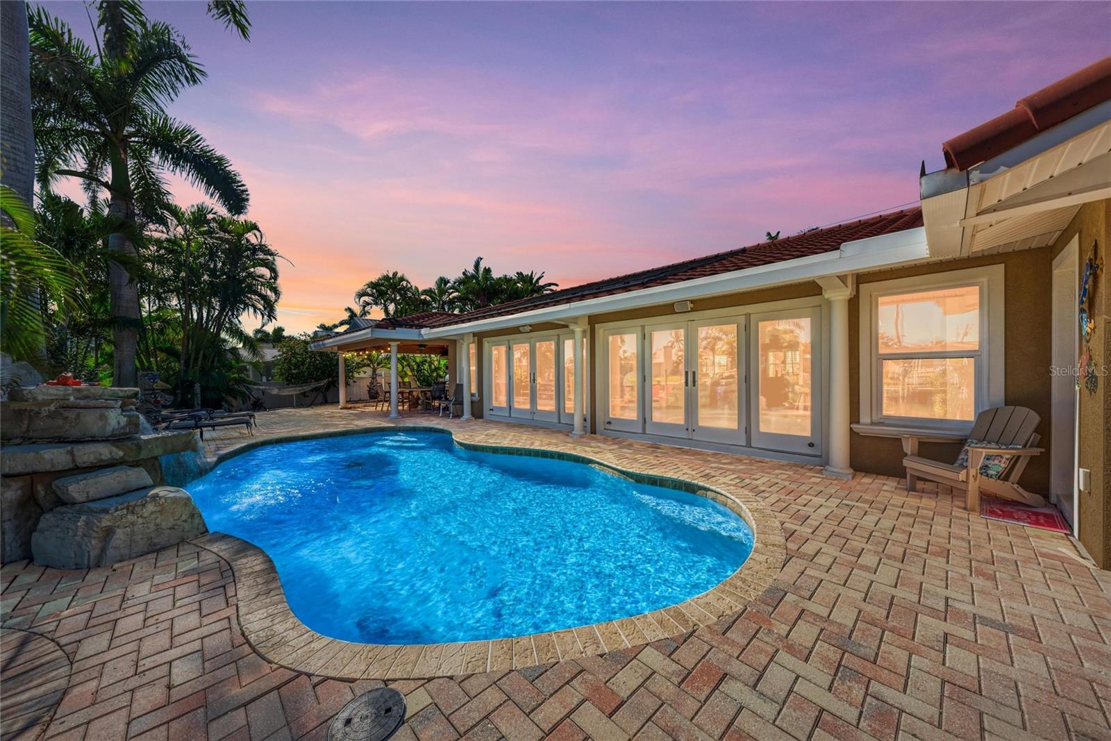 Image 4 of 68 For 608 Hampshire Lane