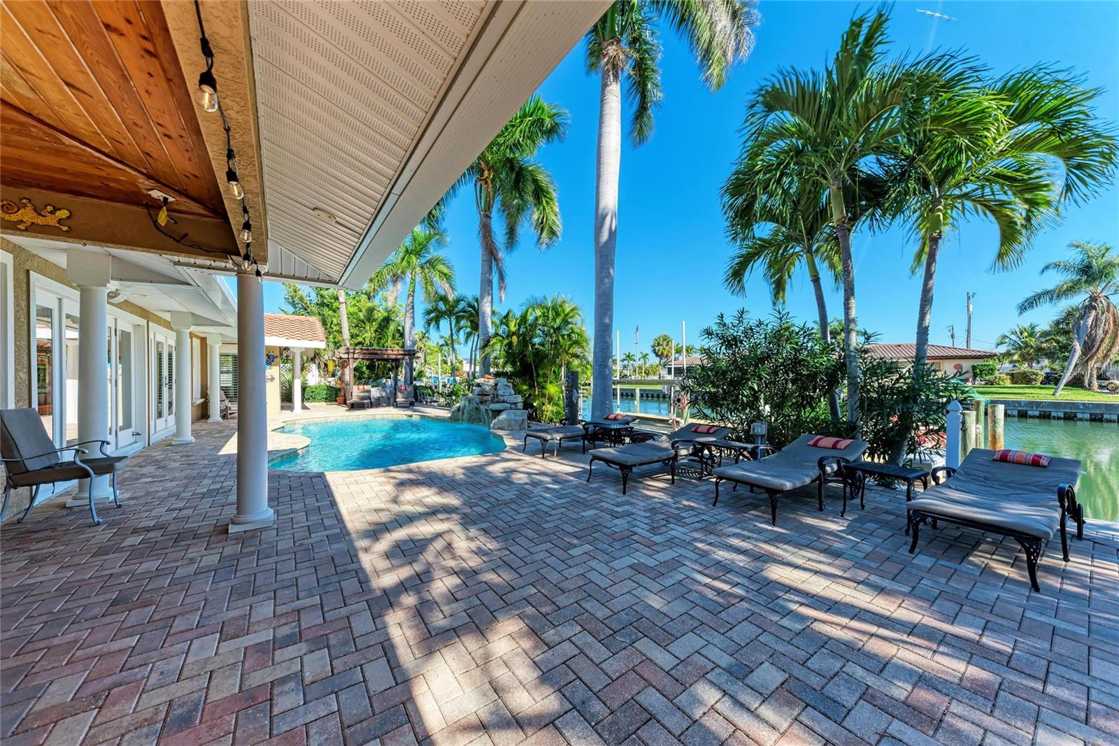 Image 53 of 68 For 608 Hampshire Lane