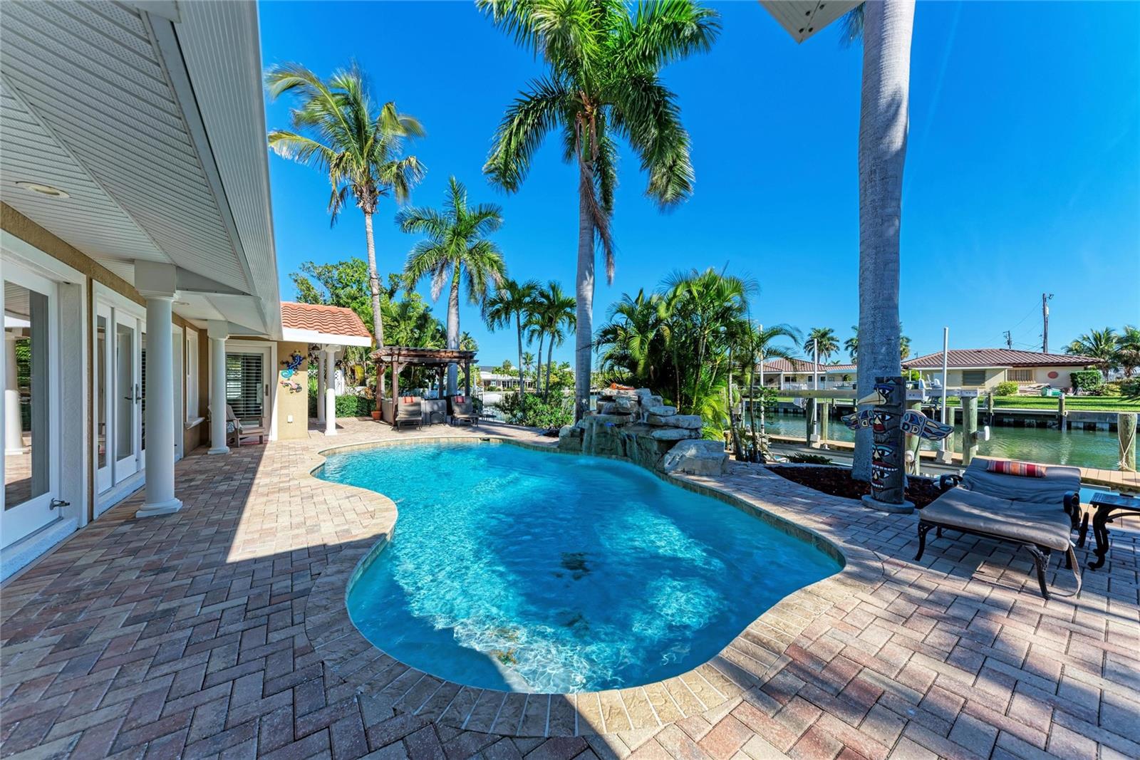 Image 54 of 68 For 608 Hampshire Lane