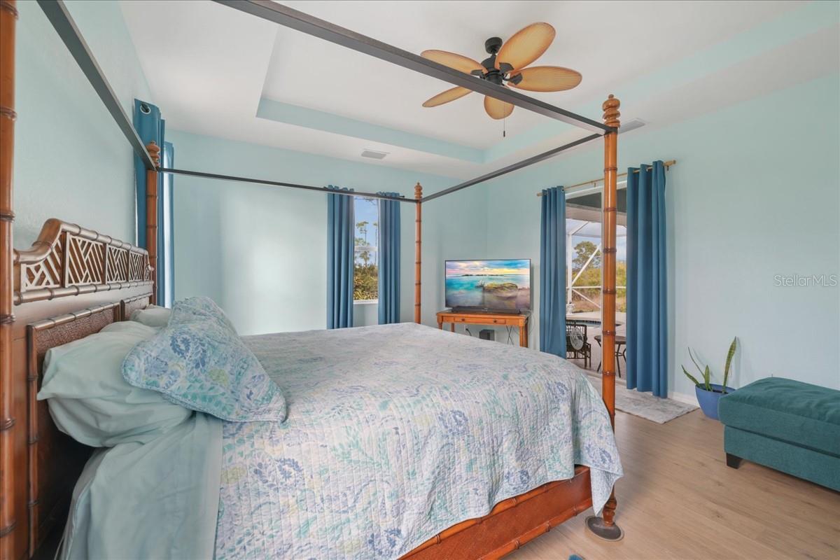 Image 16 of 45 For 8 And 10 Abaft Place