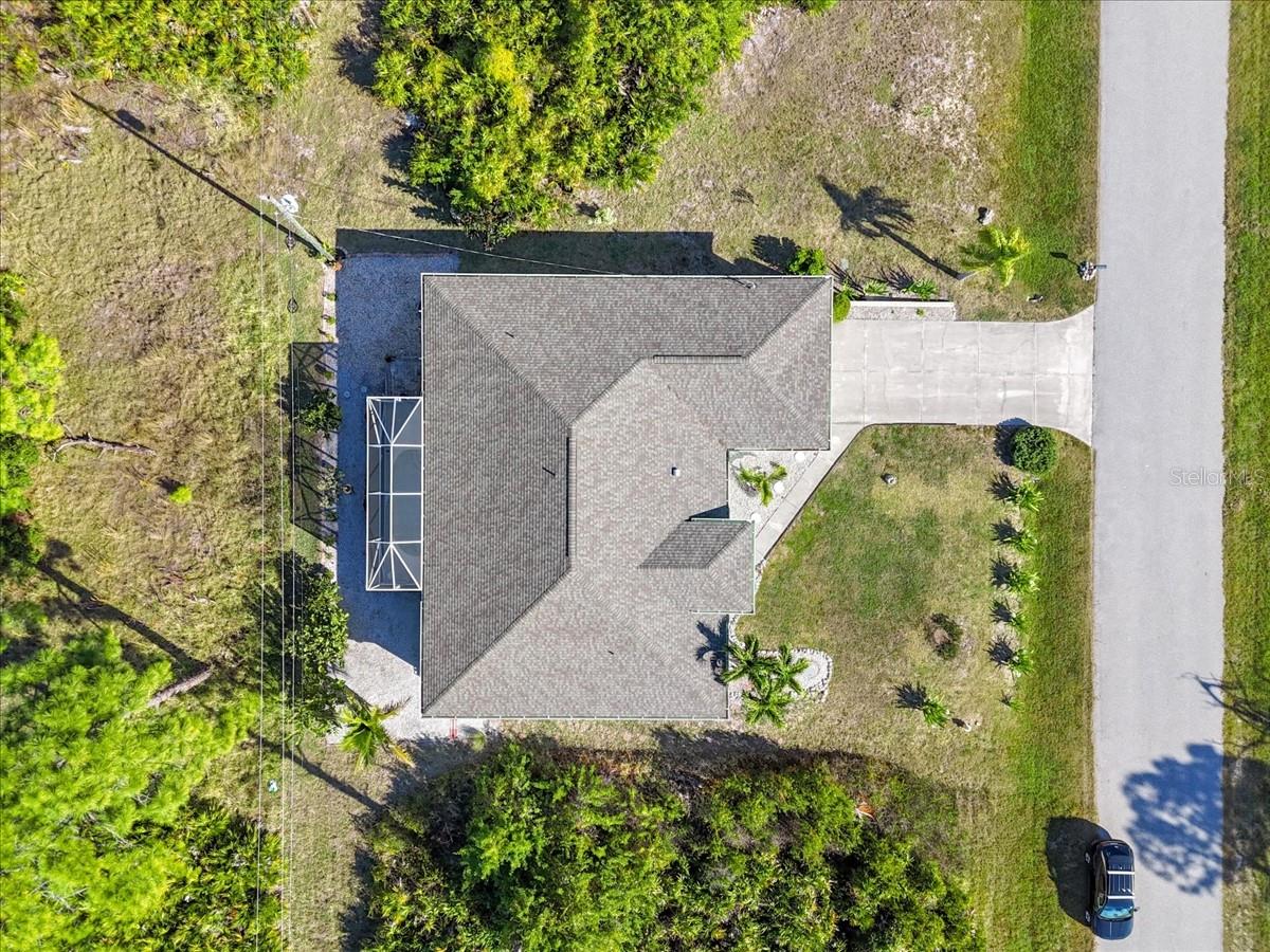 Image 37 of 45 For 8 And 10 Abaft Place