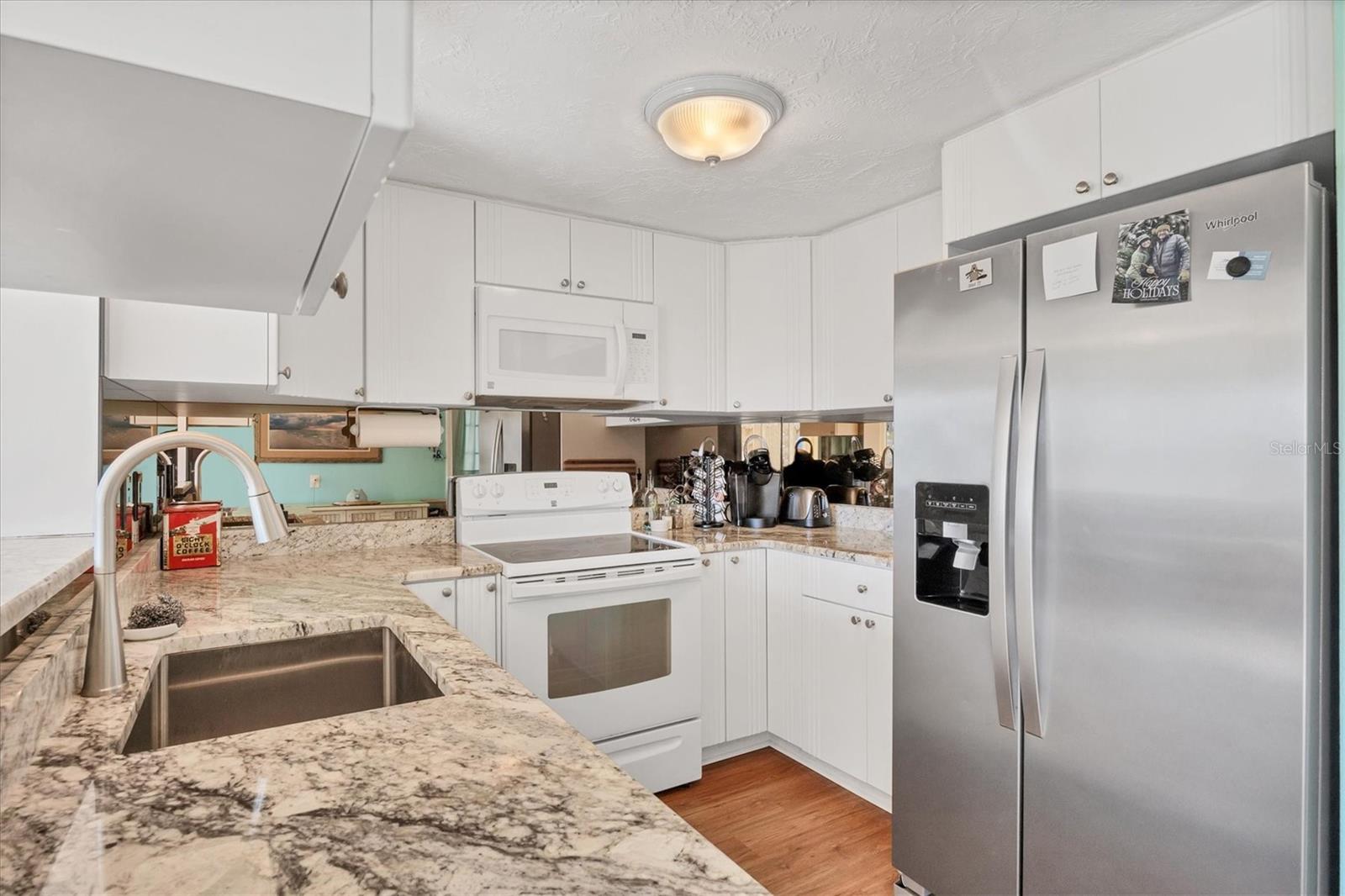 Image 12 of 43 For 825 5th Street