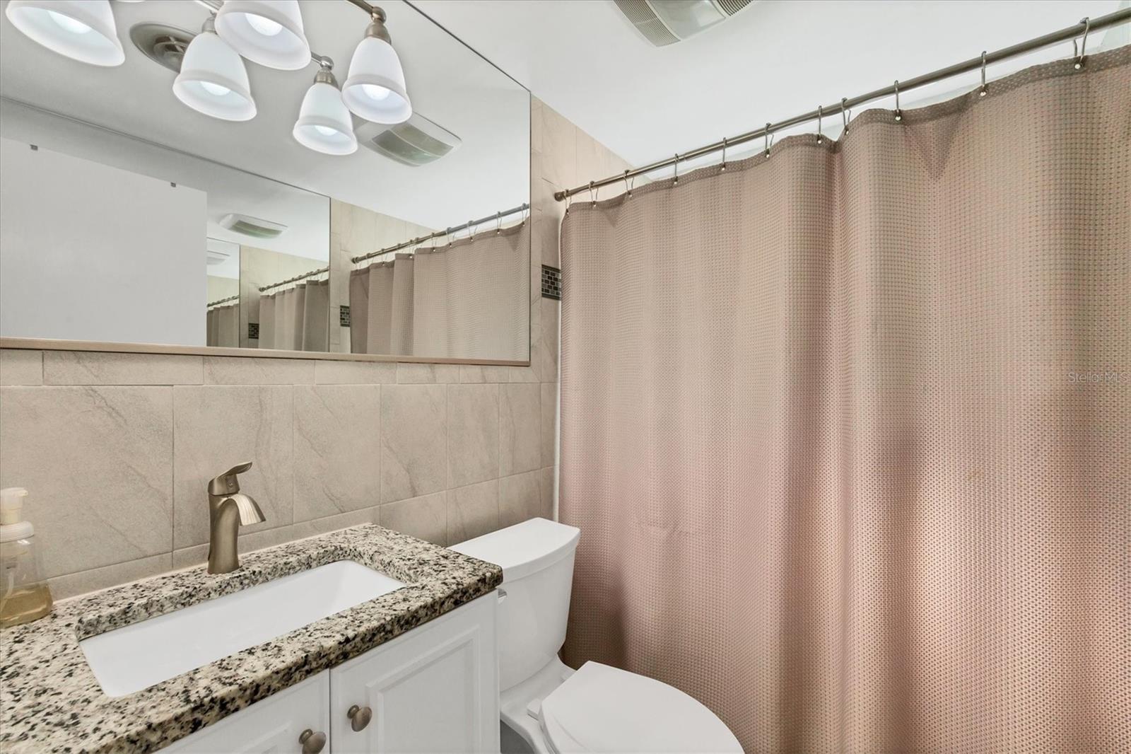 Image 19 of 43 For 825 5th Street