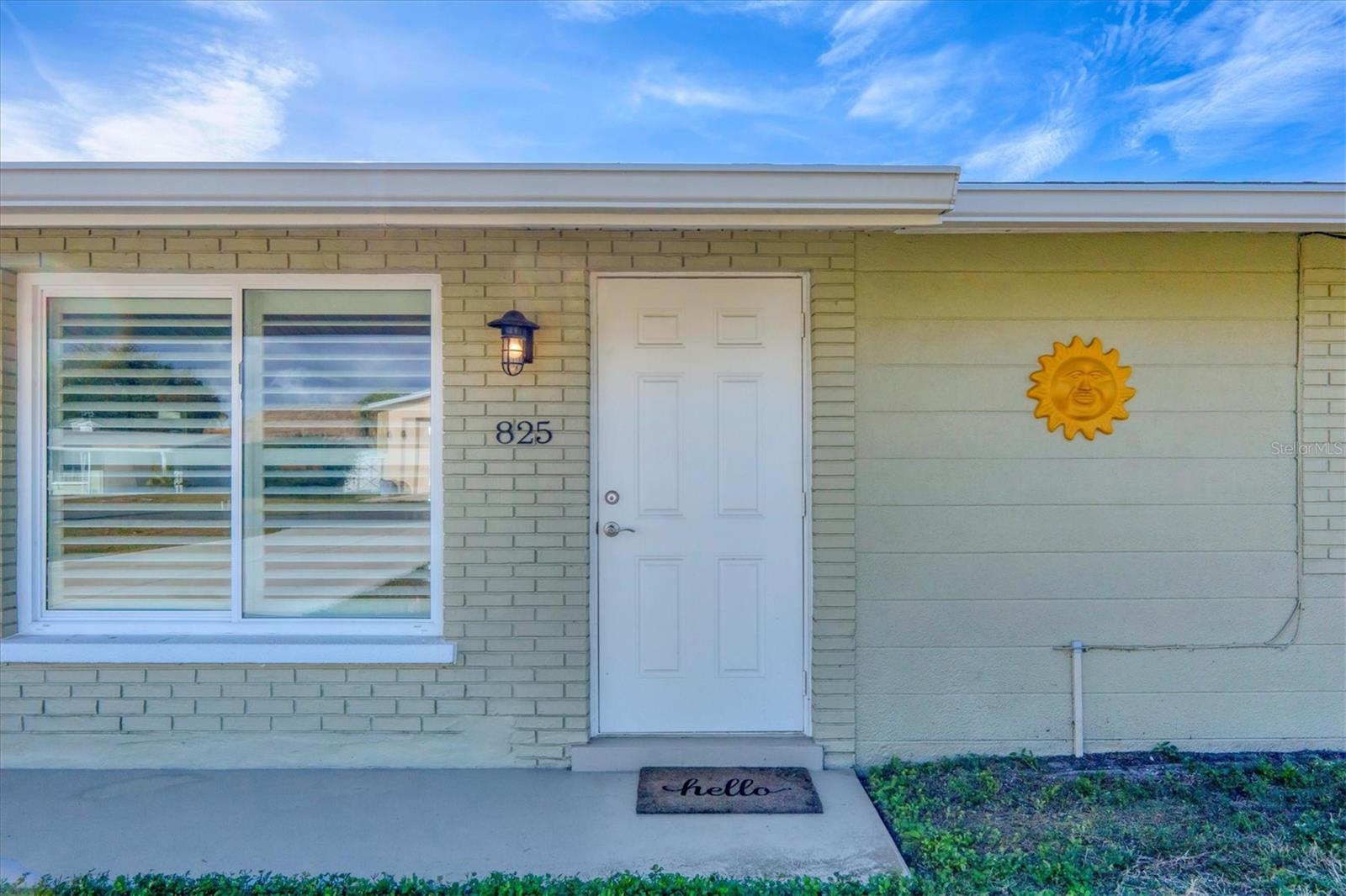 Image 2 of 43 For 825 5th Street