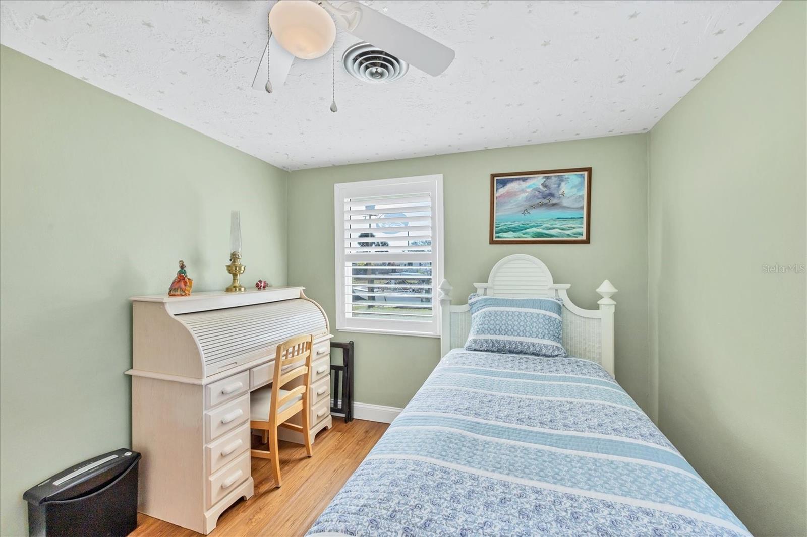 Image 20 of 43 For 825 5th Street