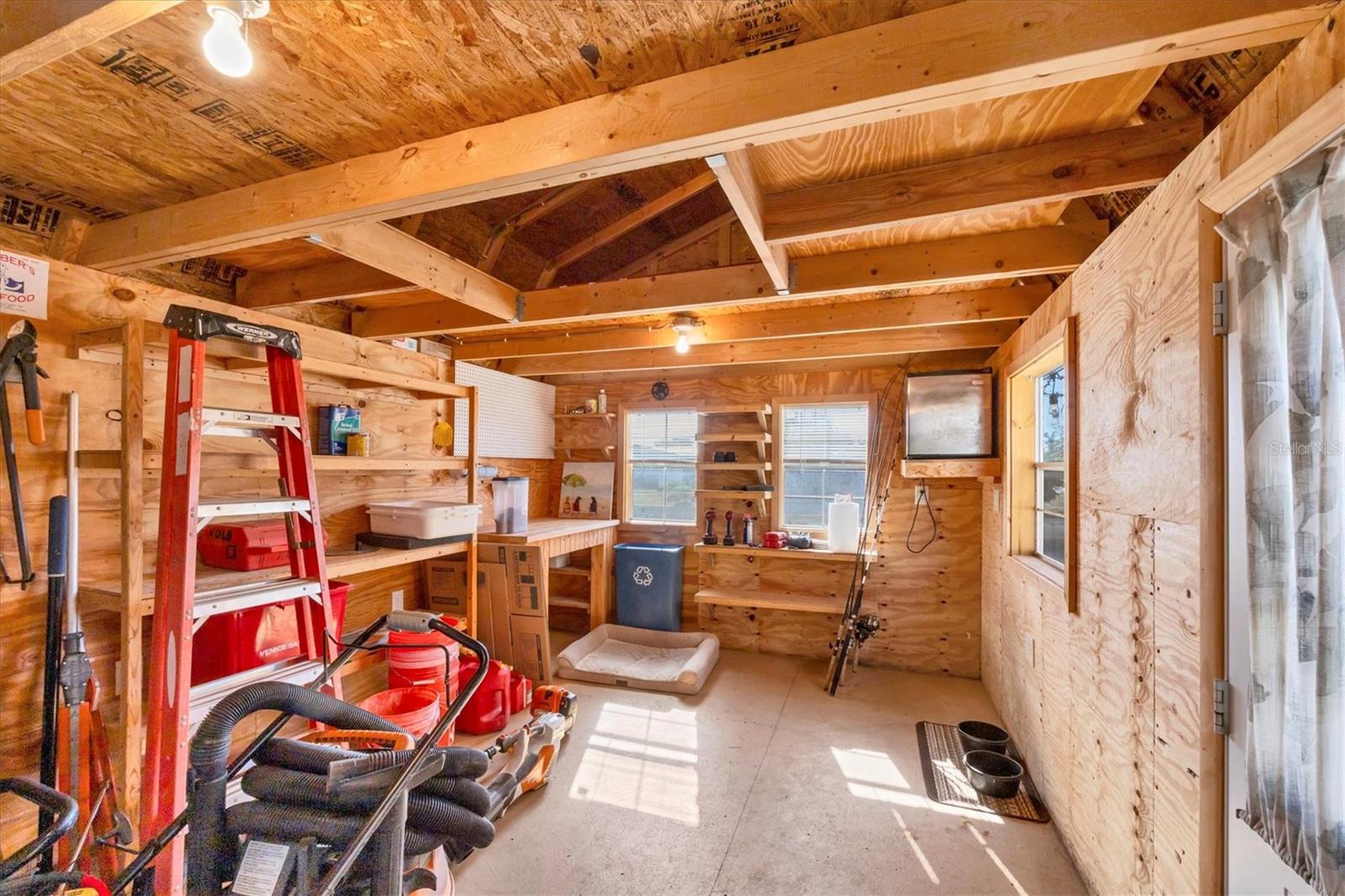 Image 26 of 43 For 825 5th Street