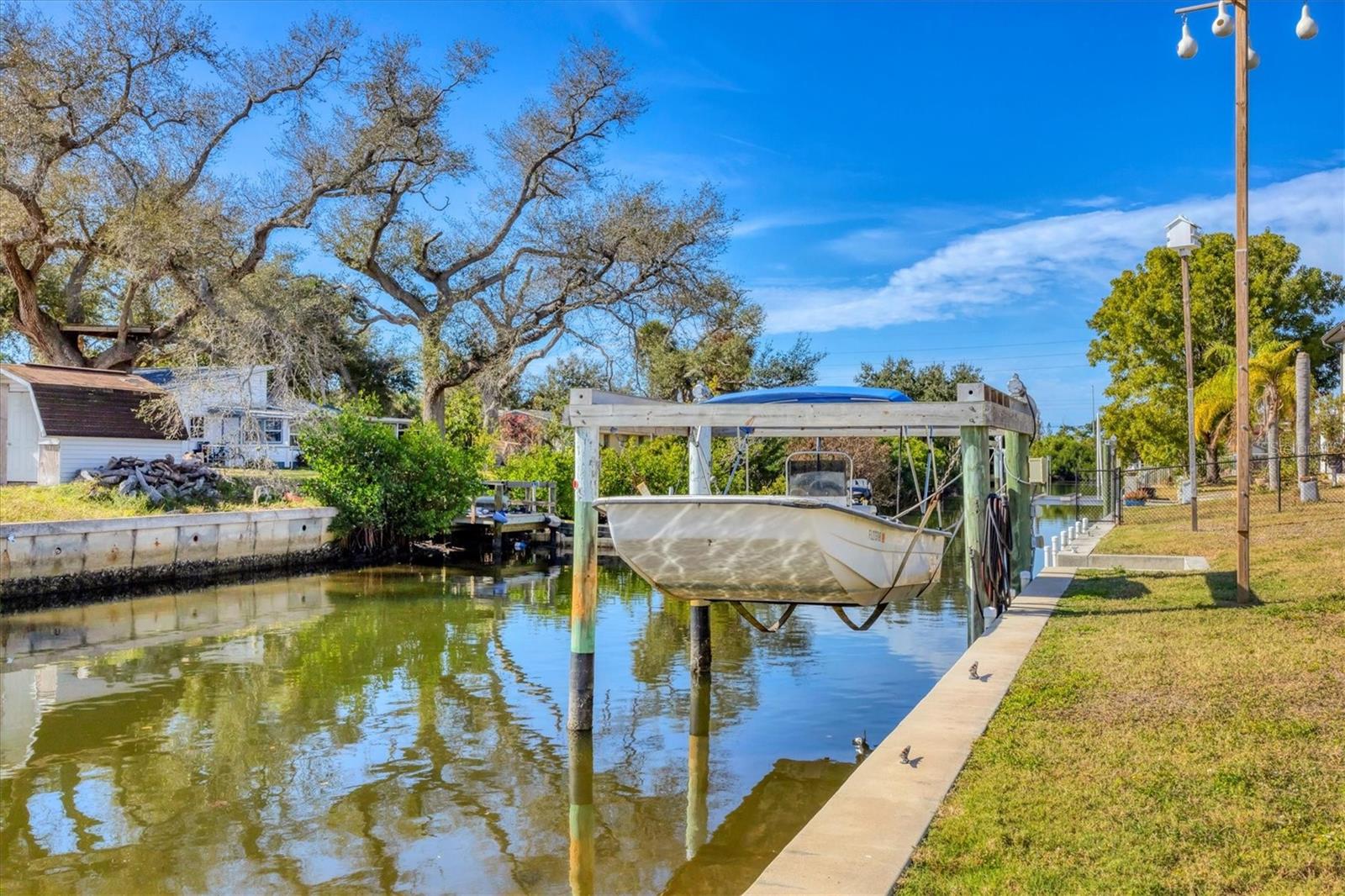 Image 35 of 43 For 825 5th Street