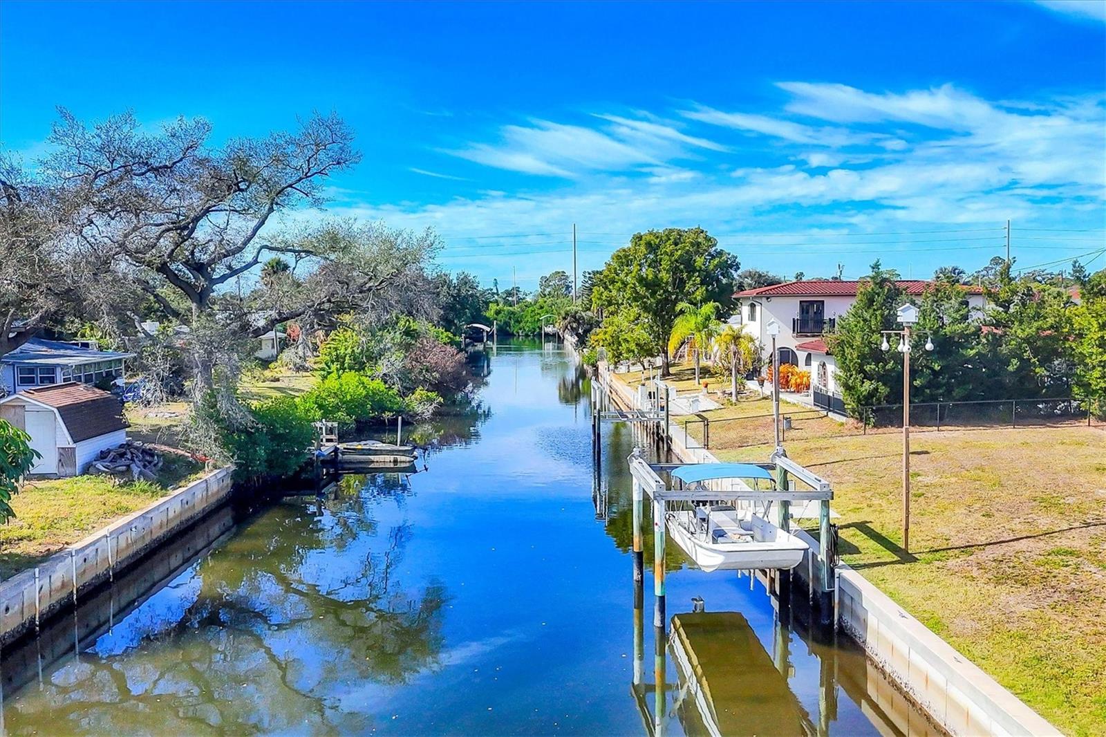 Image 37 of 43 For 825 5th Street