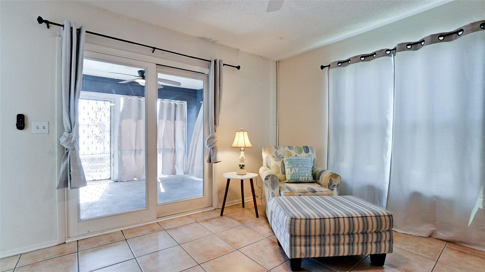 Image 15 of 50 For 7811 43rd Avenue Drive W 19-a