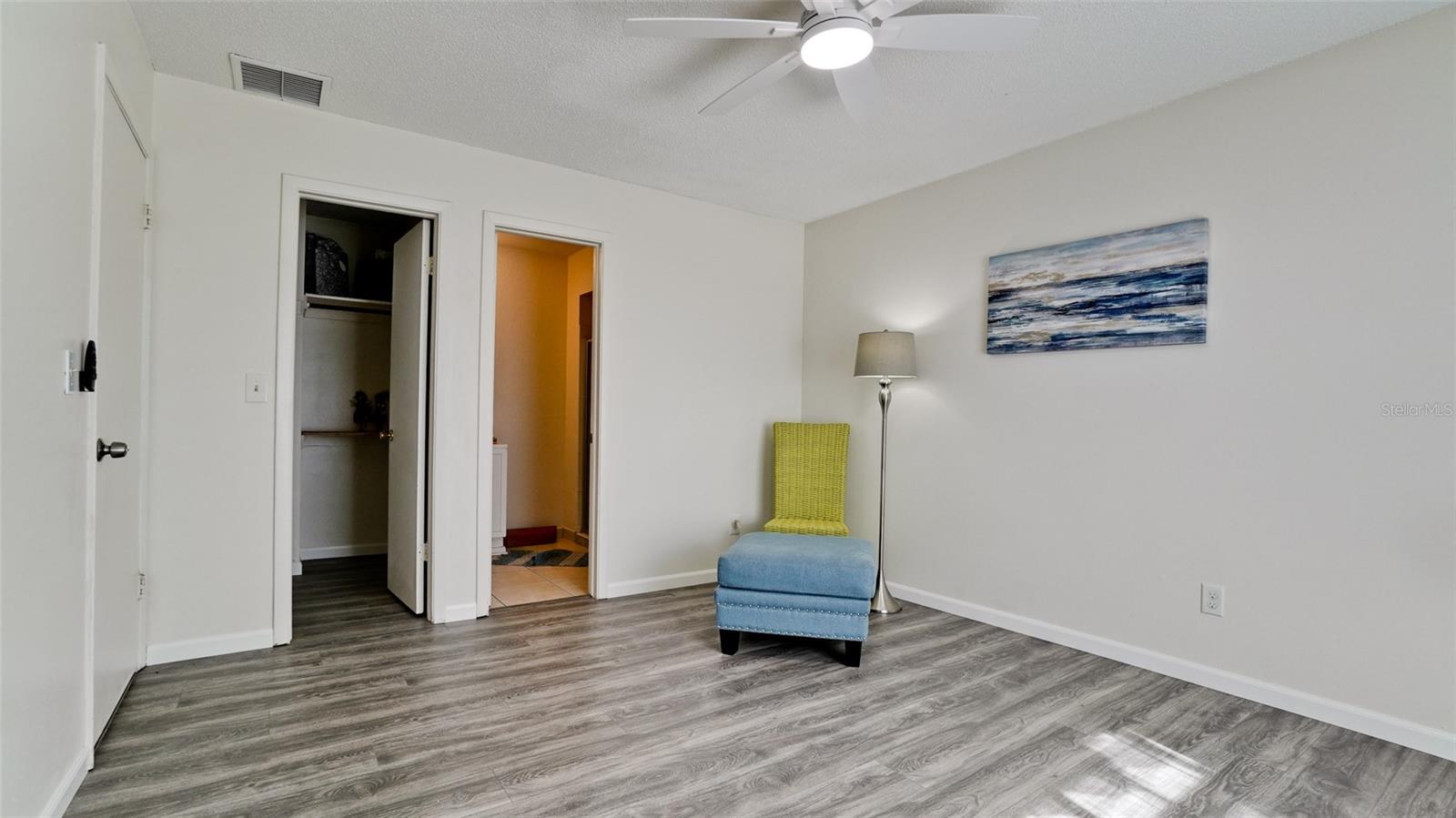 Image 23 of 50 For 7811 43rd Avenue Drive W 19-a