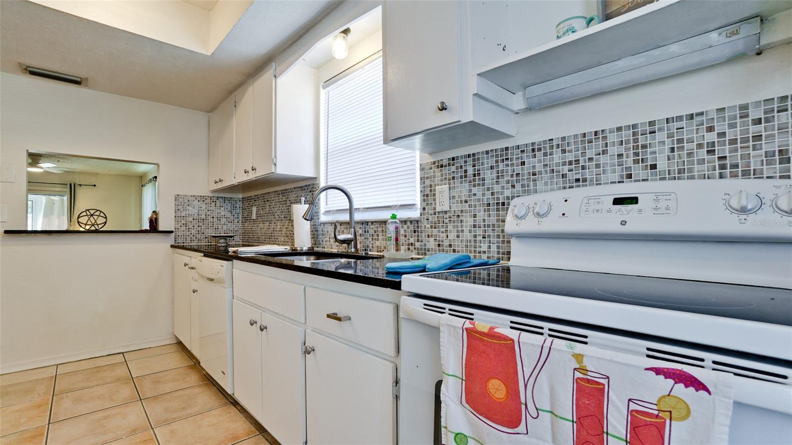 Image 8 of 50 For 7811 43rd Avenue Drive W 19-a