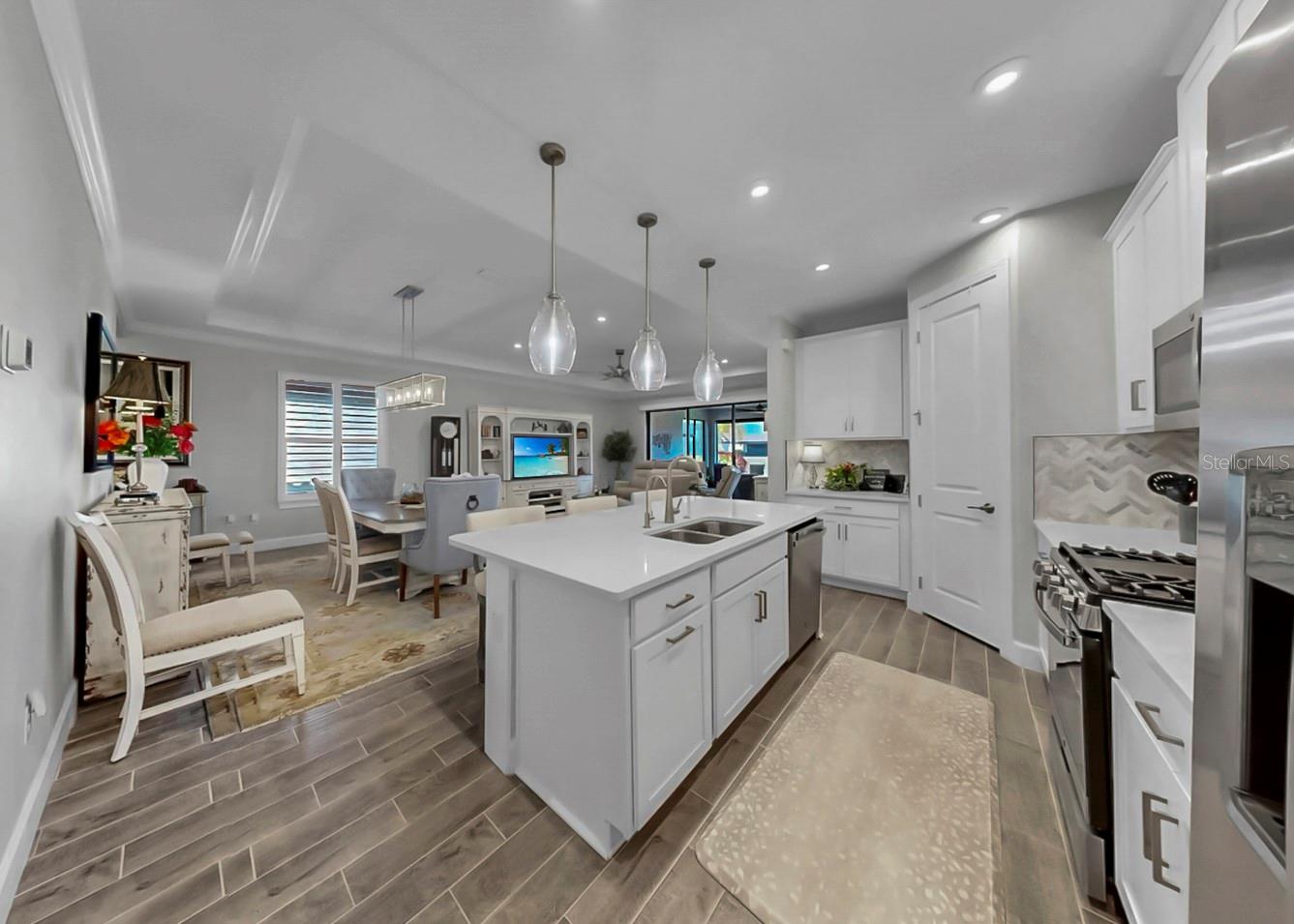 Image 12 of 59 For 11120 Devonbridge Drive