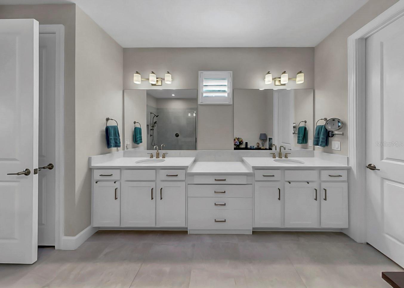 Image 23 of 59 For 11120 Devonbridge Drive