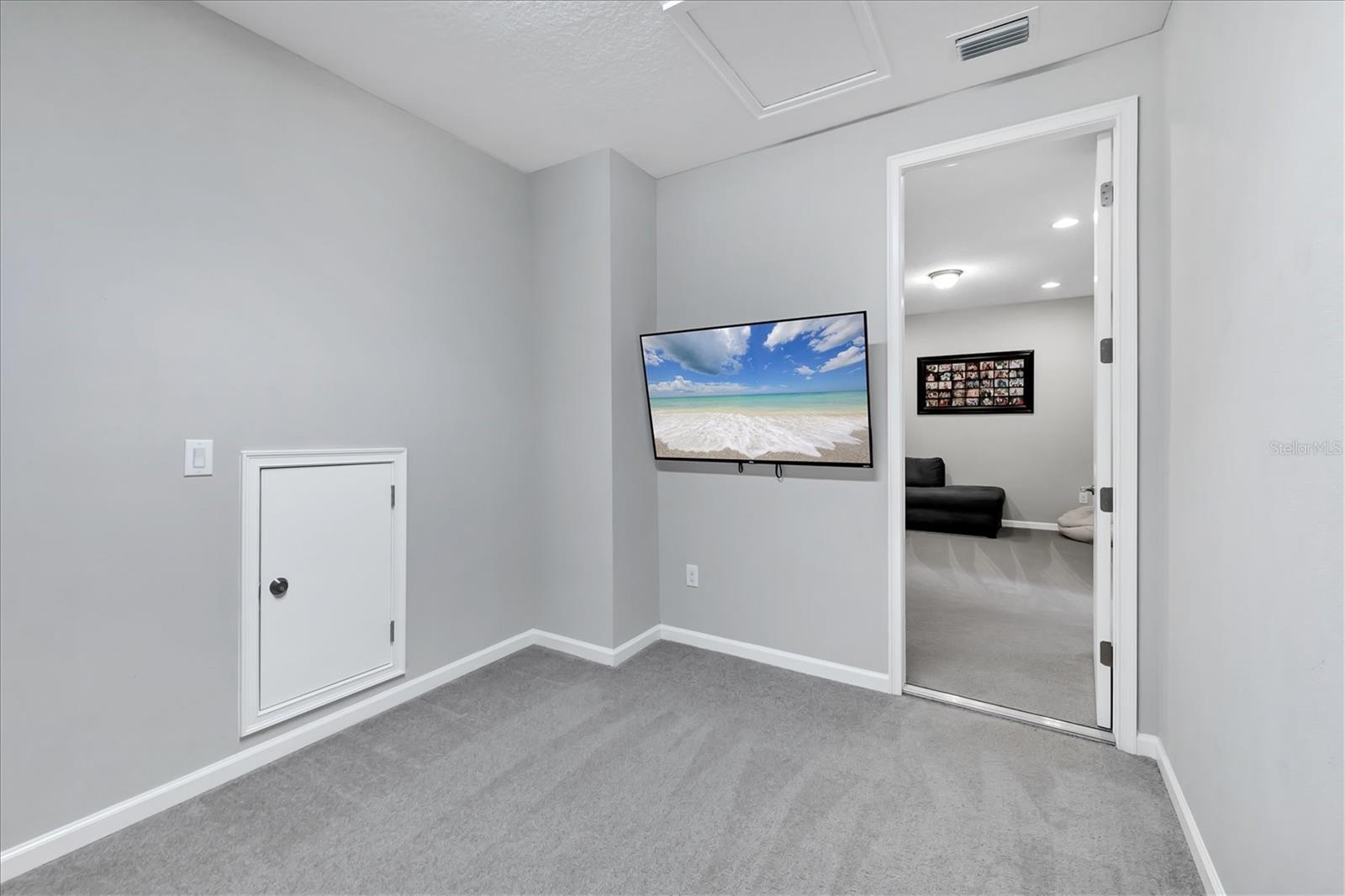 Image 13 of 16 For 3665 Fescue Lane