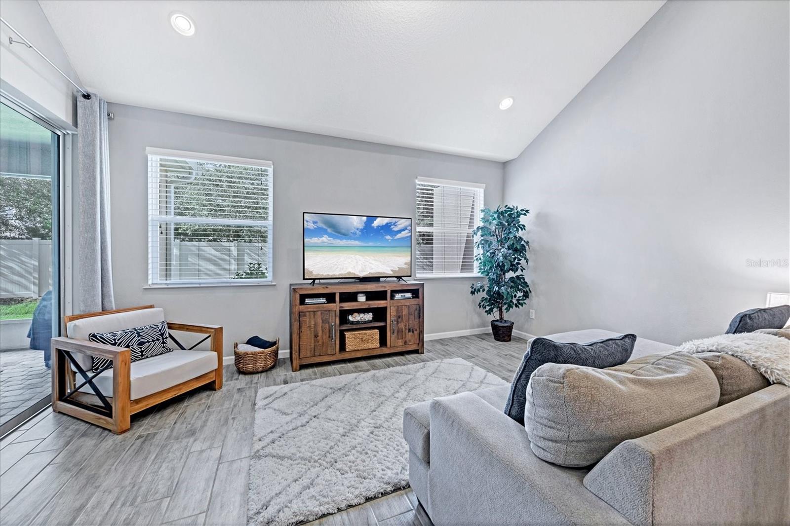 Image 6 of 16 For 3665 Fescue Lane