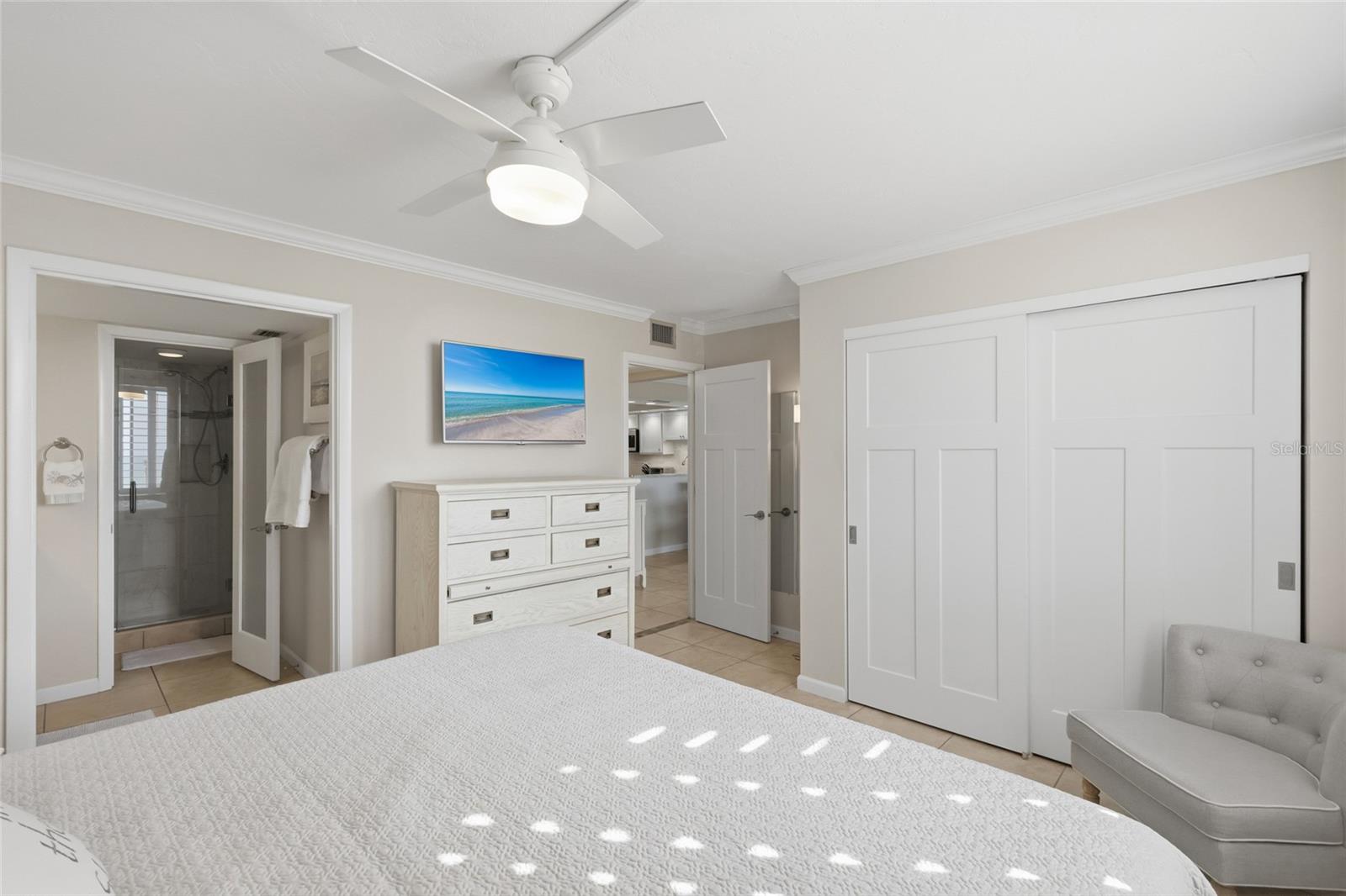 Image 20 of 62 For 1975 Gulf Of Mexico Drive G4-309