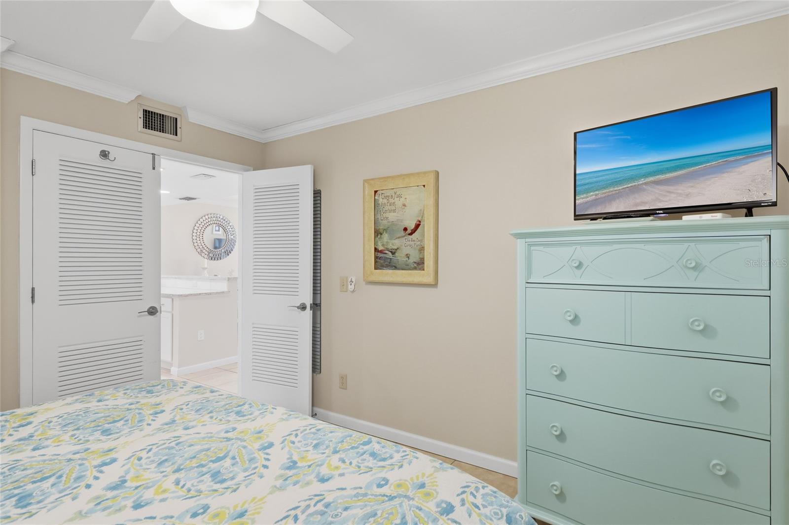 Image 25 of 62 For 1975 Gulf Of Mexico Drive G4-309