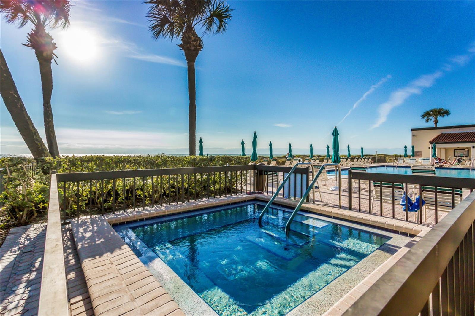 Image 43 of 62 For 1975 Gulf Of Mexico Drive G4-309