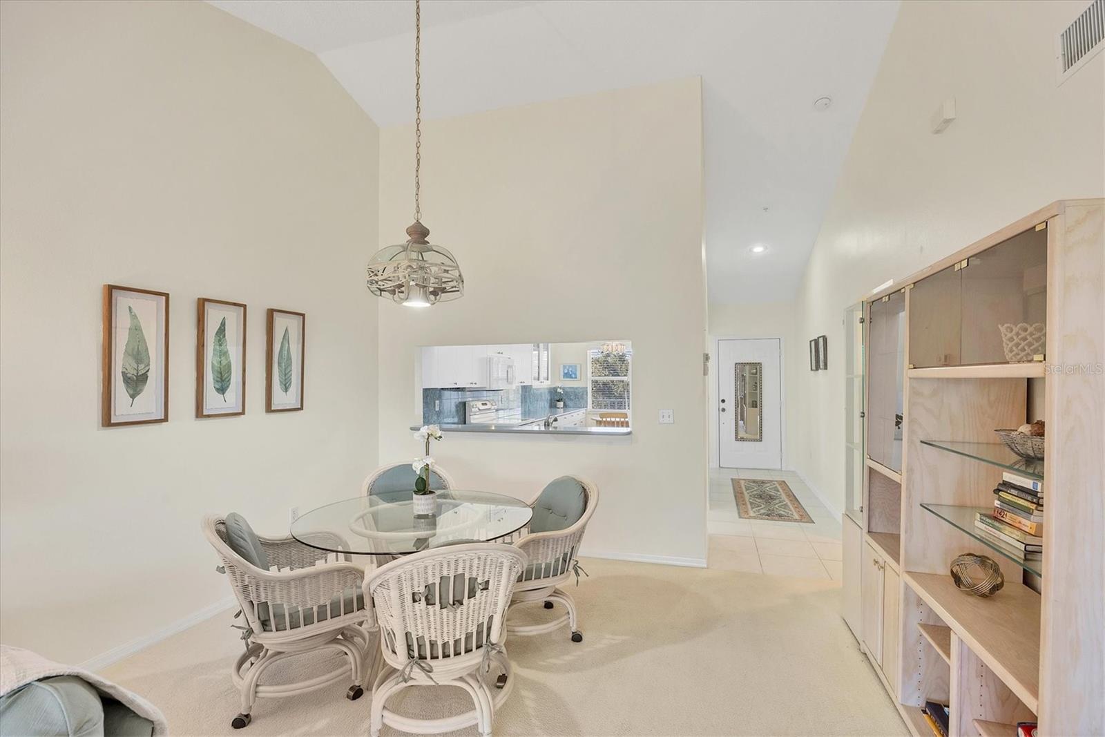 Image 11 of 78 For 8735 Olde Hickory Avenue 8303