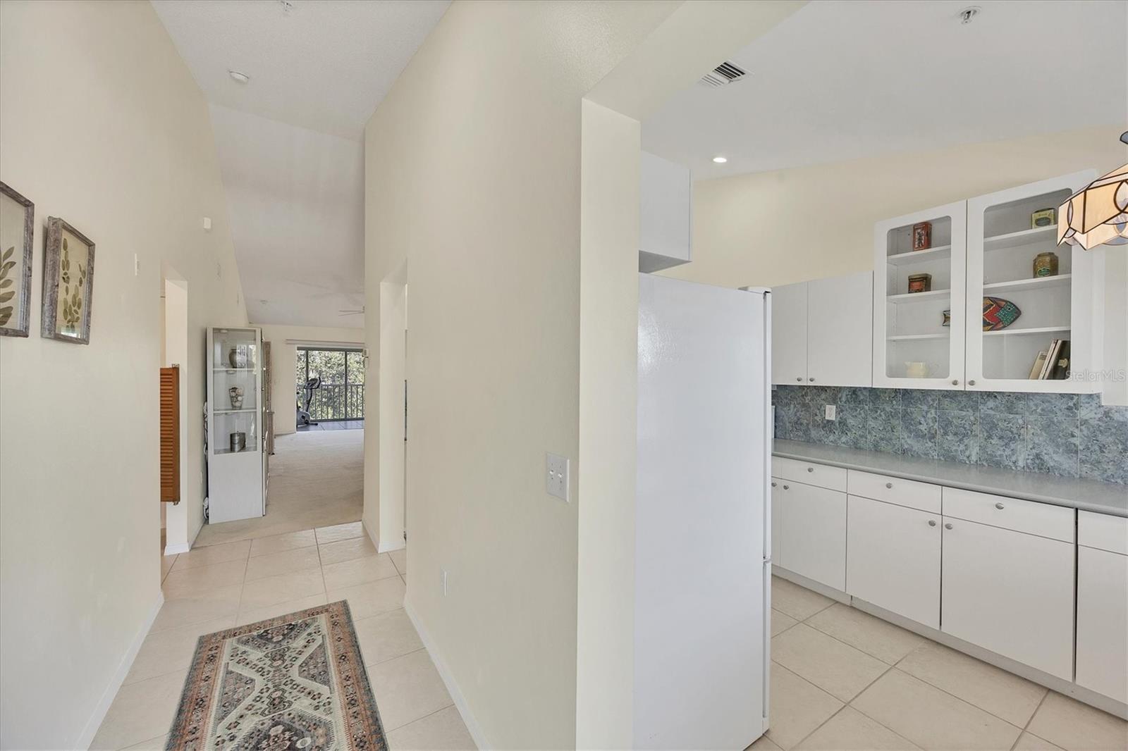 Image 13 of 78 For 8735 Olde Hickory Avenue 8303