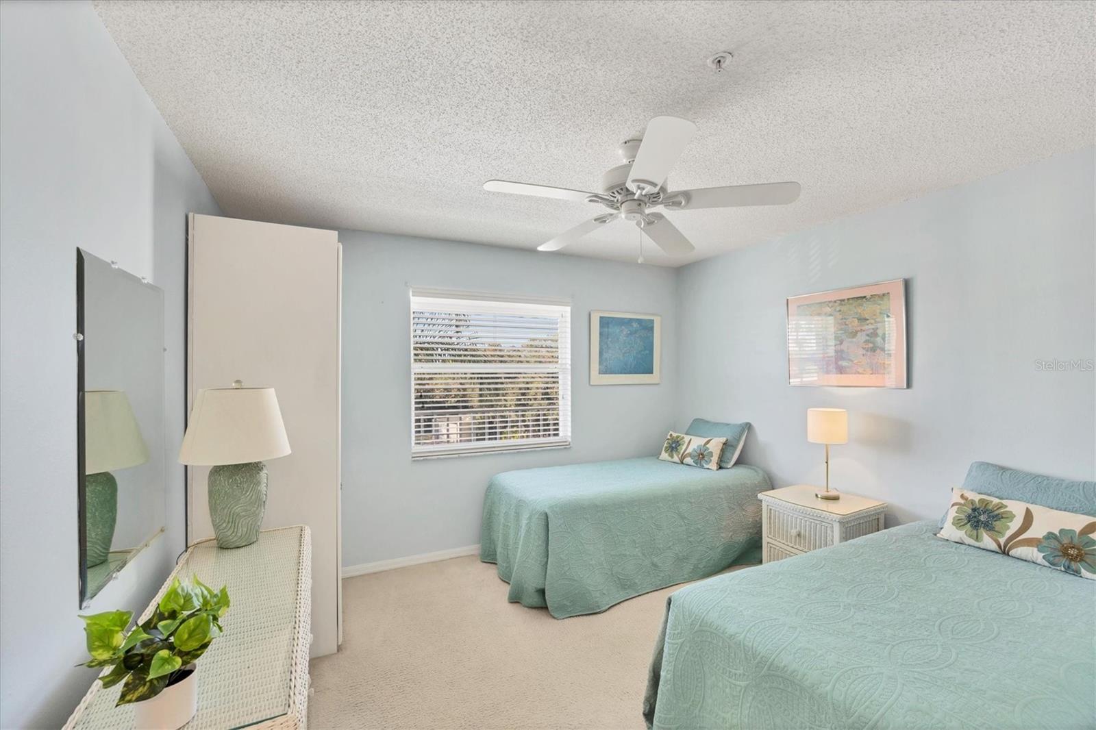 Image 24 of 78 For 8735 Olde Hickory Avenue 8303