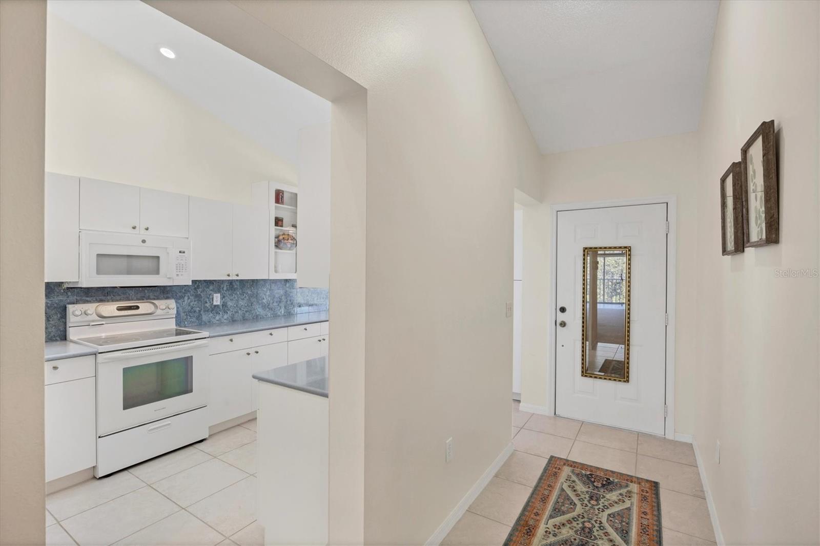 Image 6 of 78 For 8735 Olde Hickory Avenue 8303