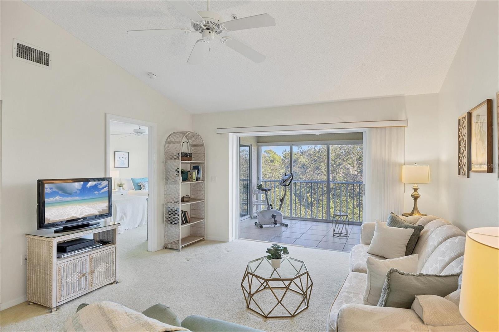 Image 9 of 78 For 8735 Olde Hickory Avenue 8303