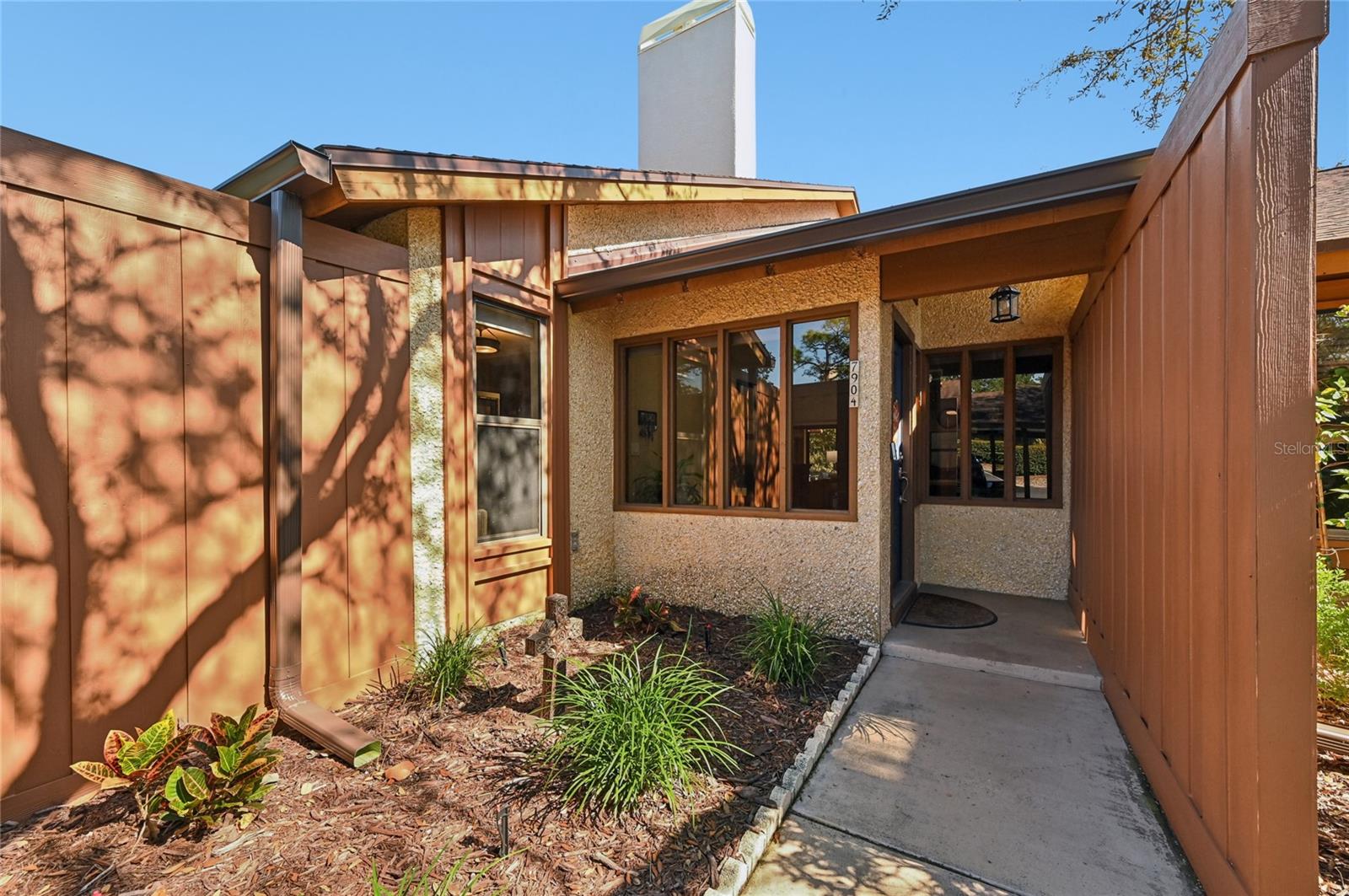 Image 5 of 25 For 7904 4th Avenue W