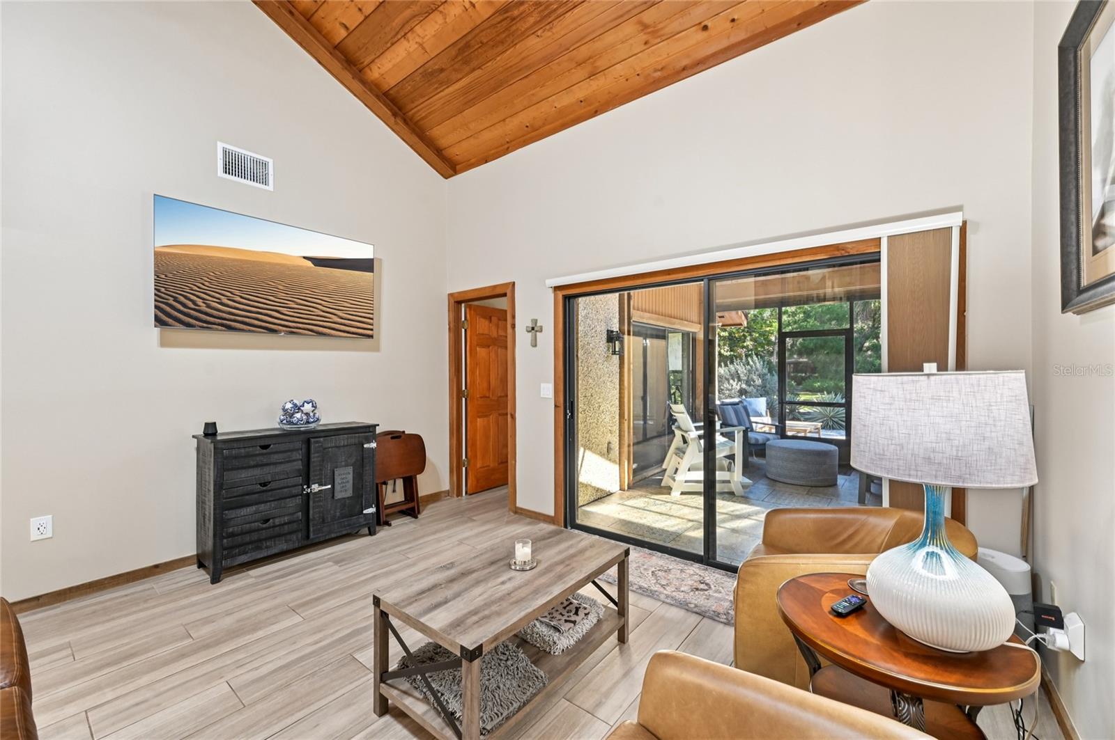 Image 8 of 25 For 7904 4th Avenue W