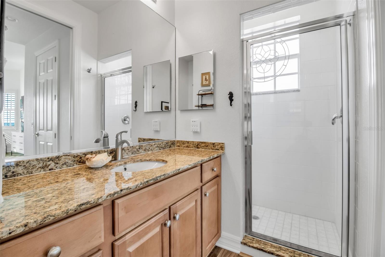 Image 25 of 43 For 6100 Jessie Harbor Drive 603