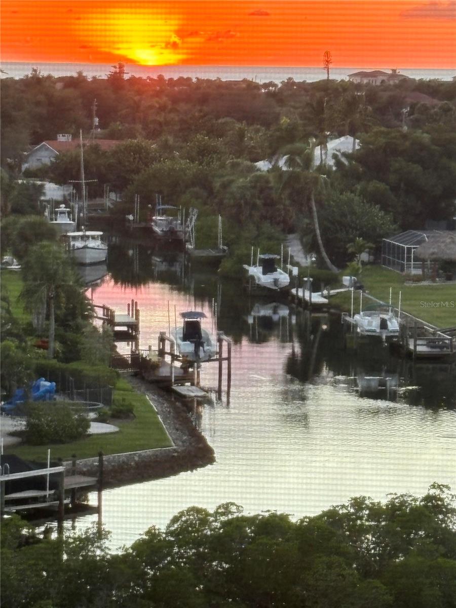 Image 33 of 43 For 6100 Jessie Harbor Drive 603