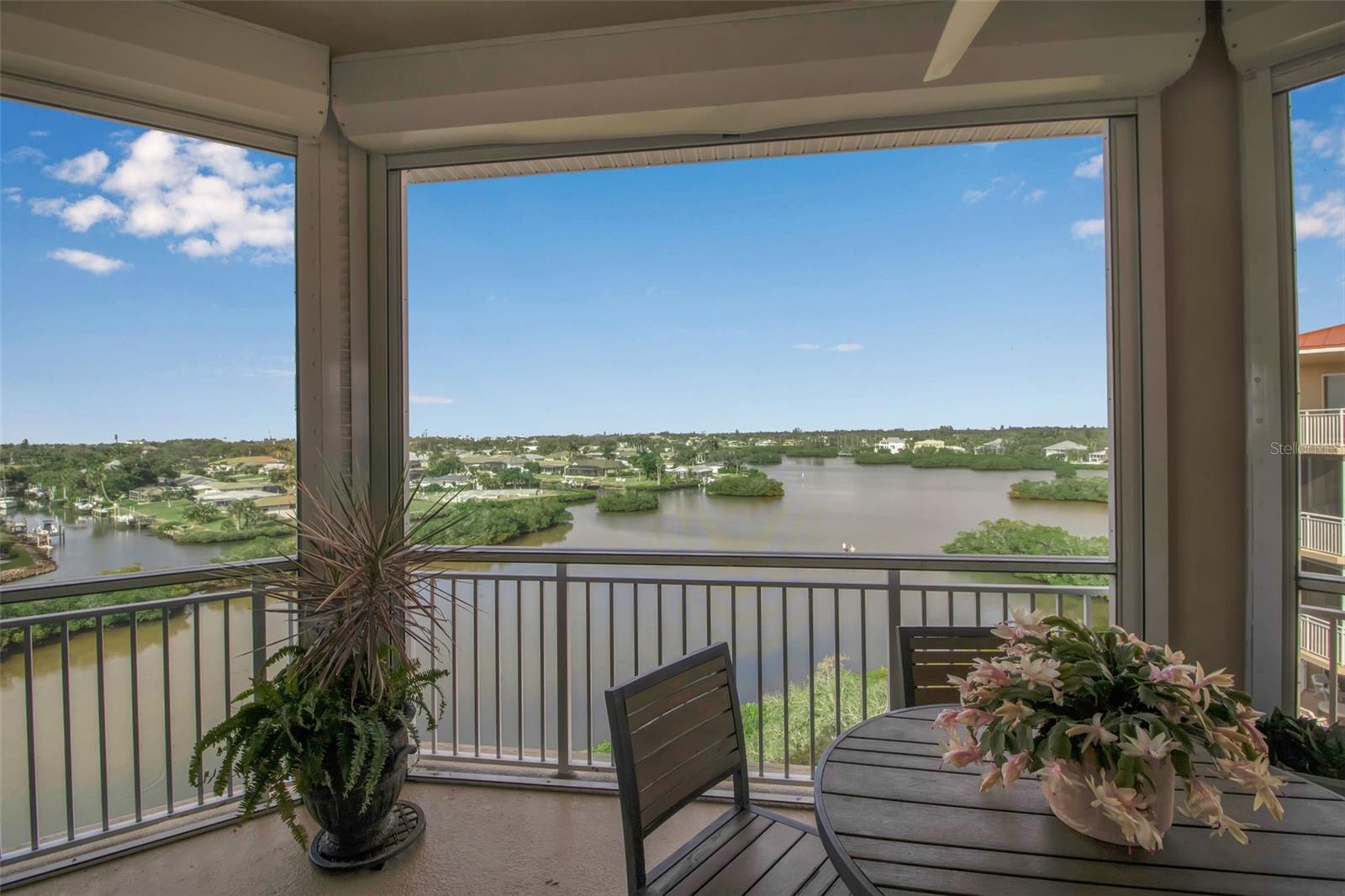 Image 5 of 43 For 6100 Jessie Harbor Drive 603