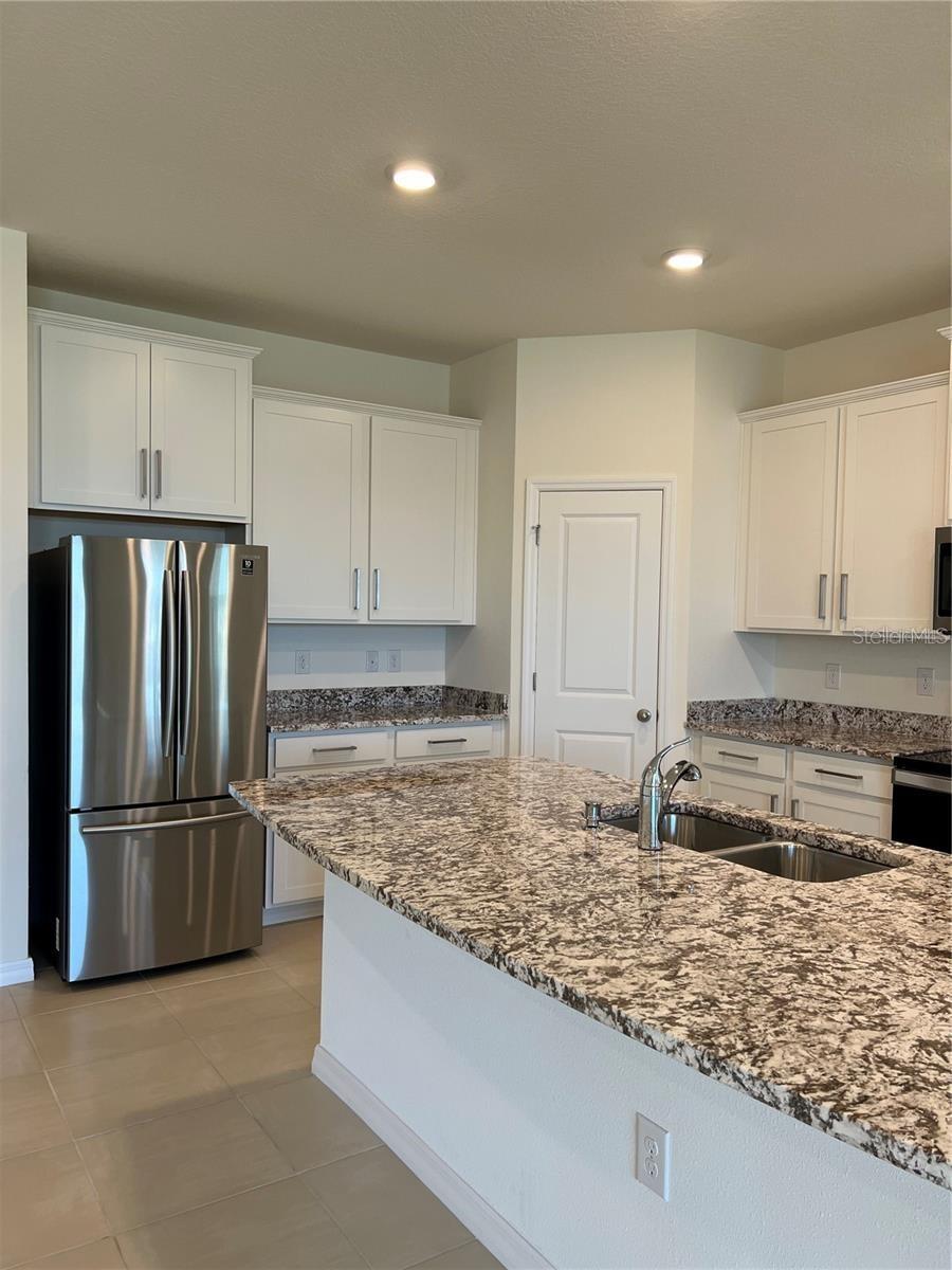 Image 25 of 60 For 10828 Charlotte Drive