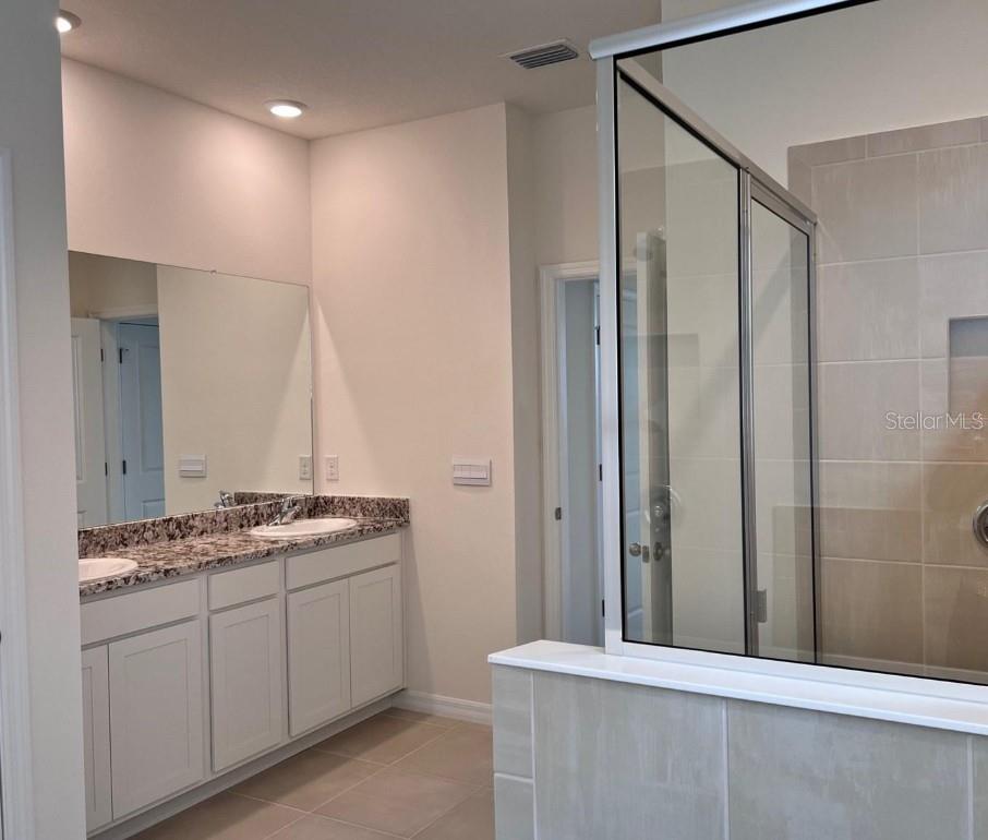 Image 40 of 60 For 10828 Charlotte Drive