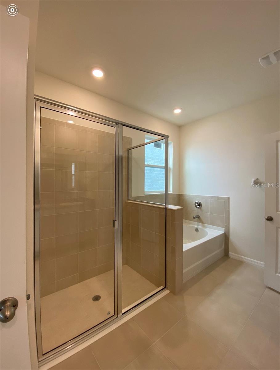 Image 43 of 60 For 10828 Charlotte Drive