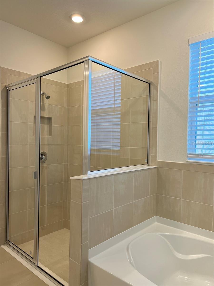 Image 44 of 60 For 10828 Charlotte Drive