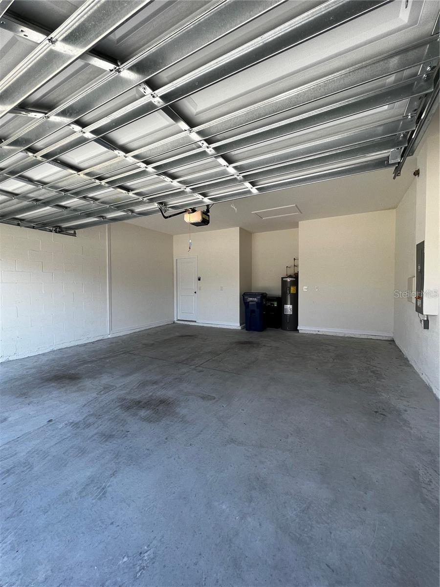 Image 56 of 60 For 10828 Charlotte Drive