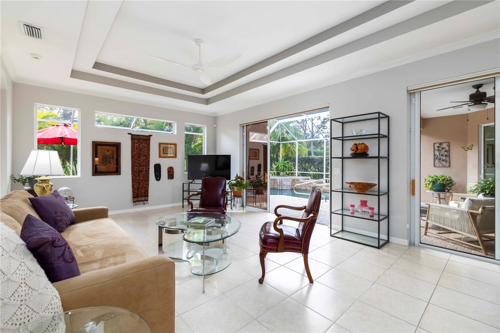 Image 21 of 84 For 7918 Edmonston Circle