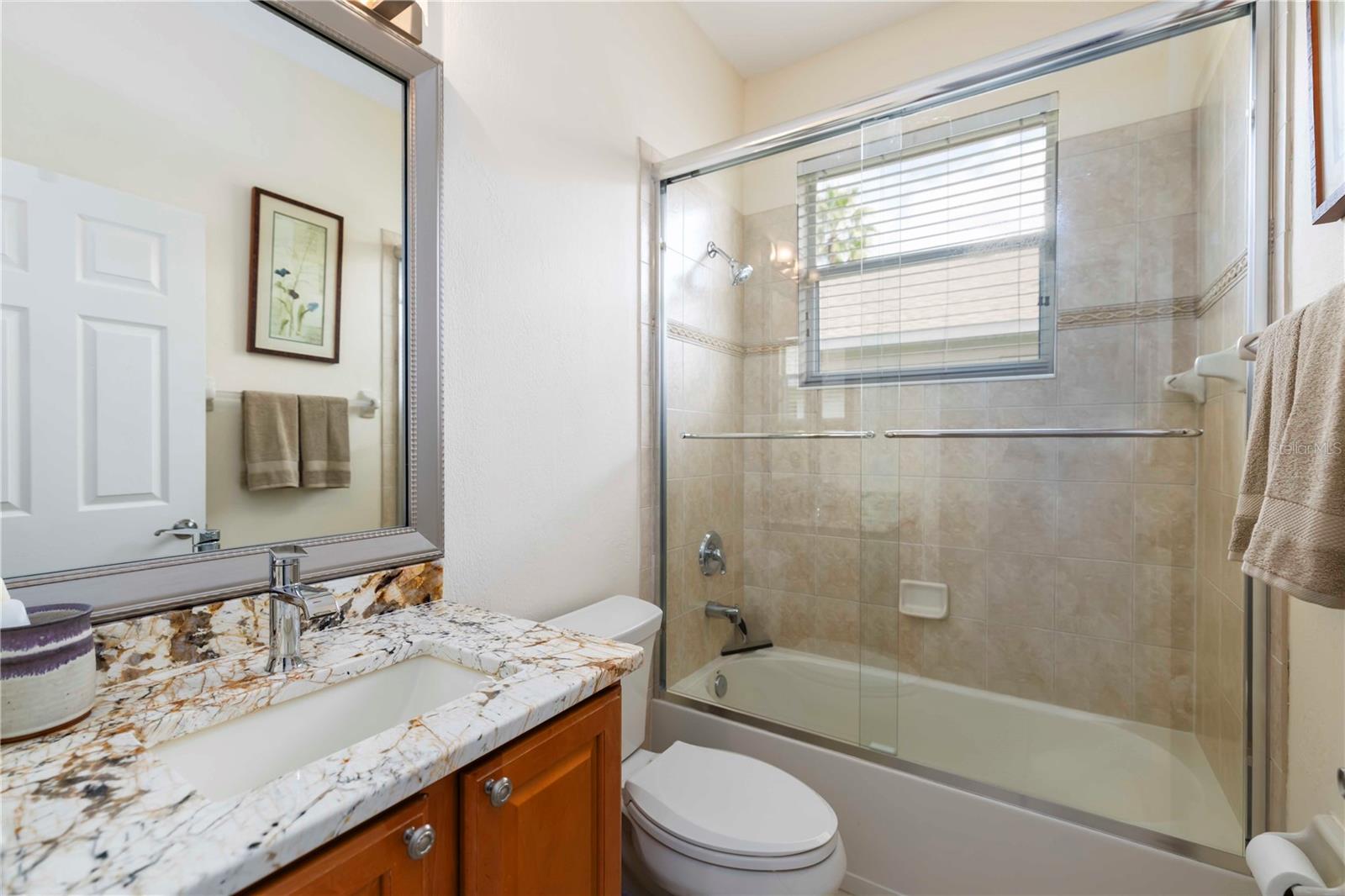 Image 30 of 84 For 7918 Edmonston Circle