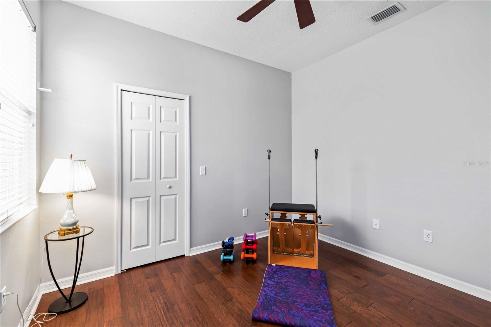 Image 32 of 84 For 7918 Edmonston Circle