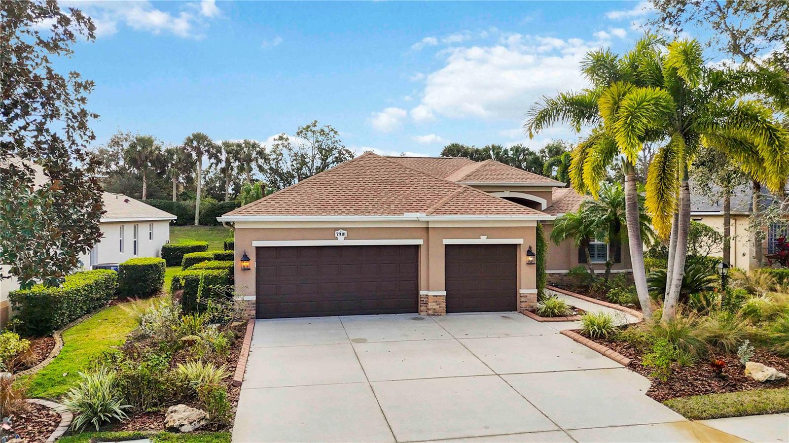 Image 49 of 84 For 7918 Edmonston Circle