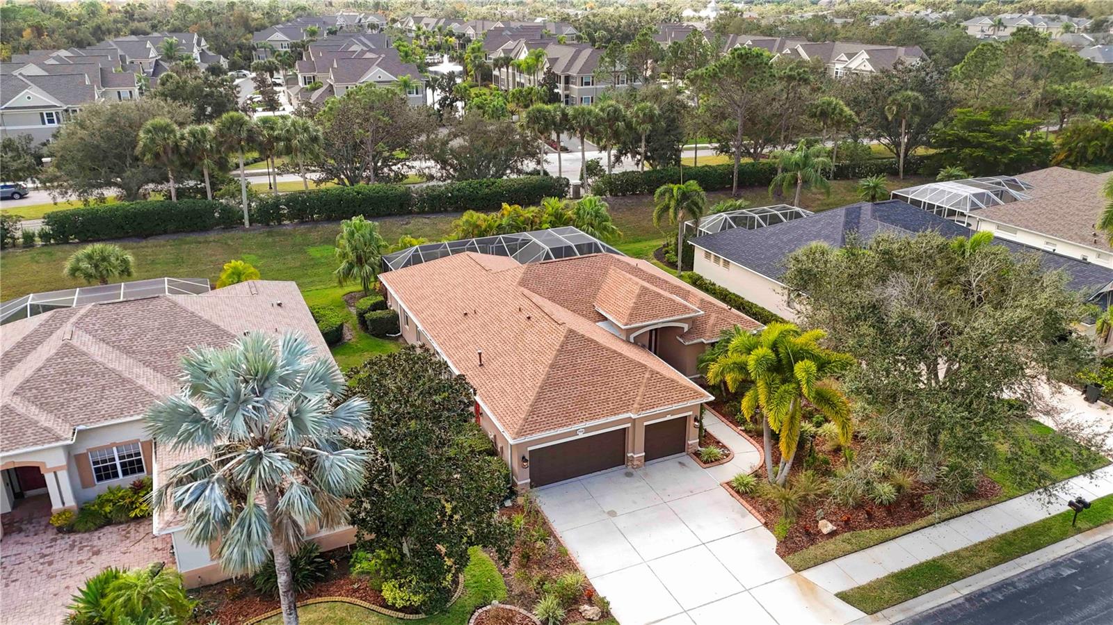 Image 53 of 84 For 7918 Edmonston Circle