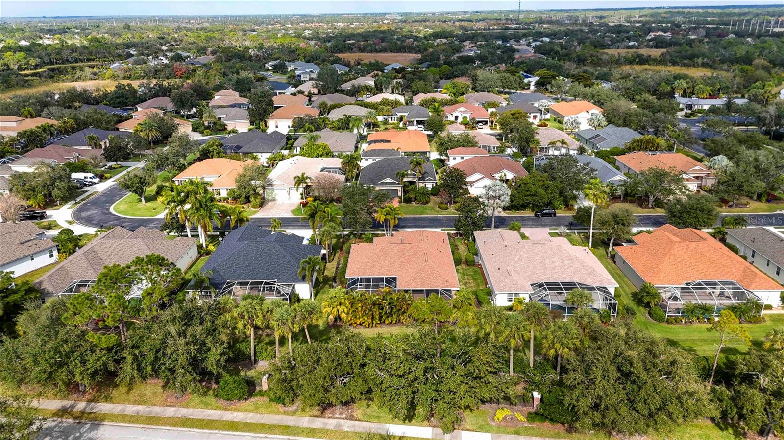 Image 60 of 84 For 7918 Edmonston Circle